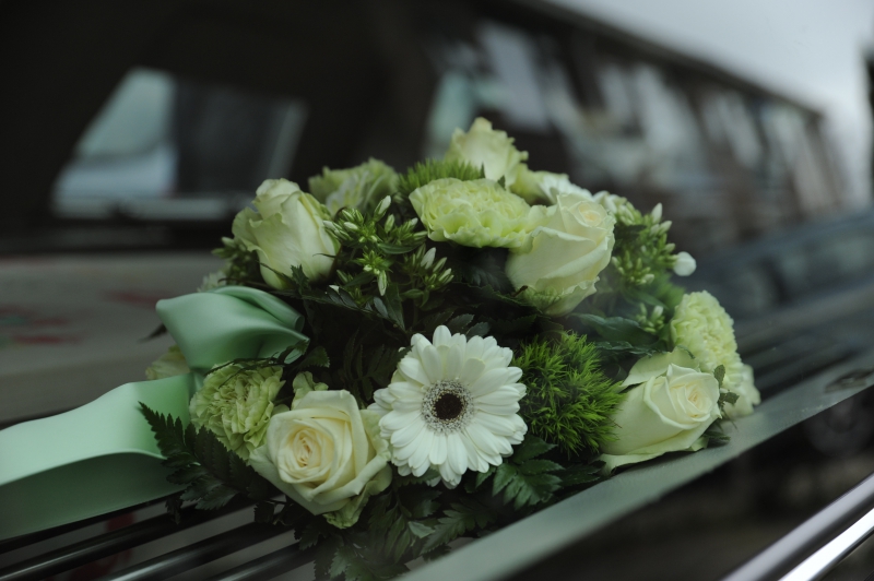 funeraire-BEAULIEU SUR MER-min_flowers-4839339